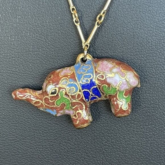 Vintage Cloisenne Elephant Pendant Trunk Up Gold Tone Chain Necklace 16” Length - Picture 3 of 7